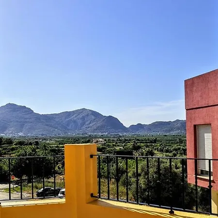 Bed & Breakfast Casa Deni Benidoleig